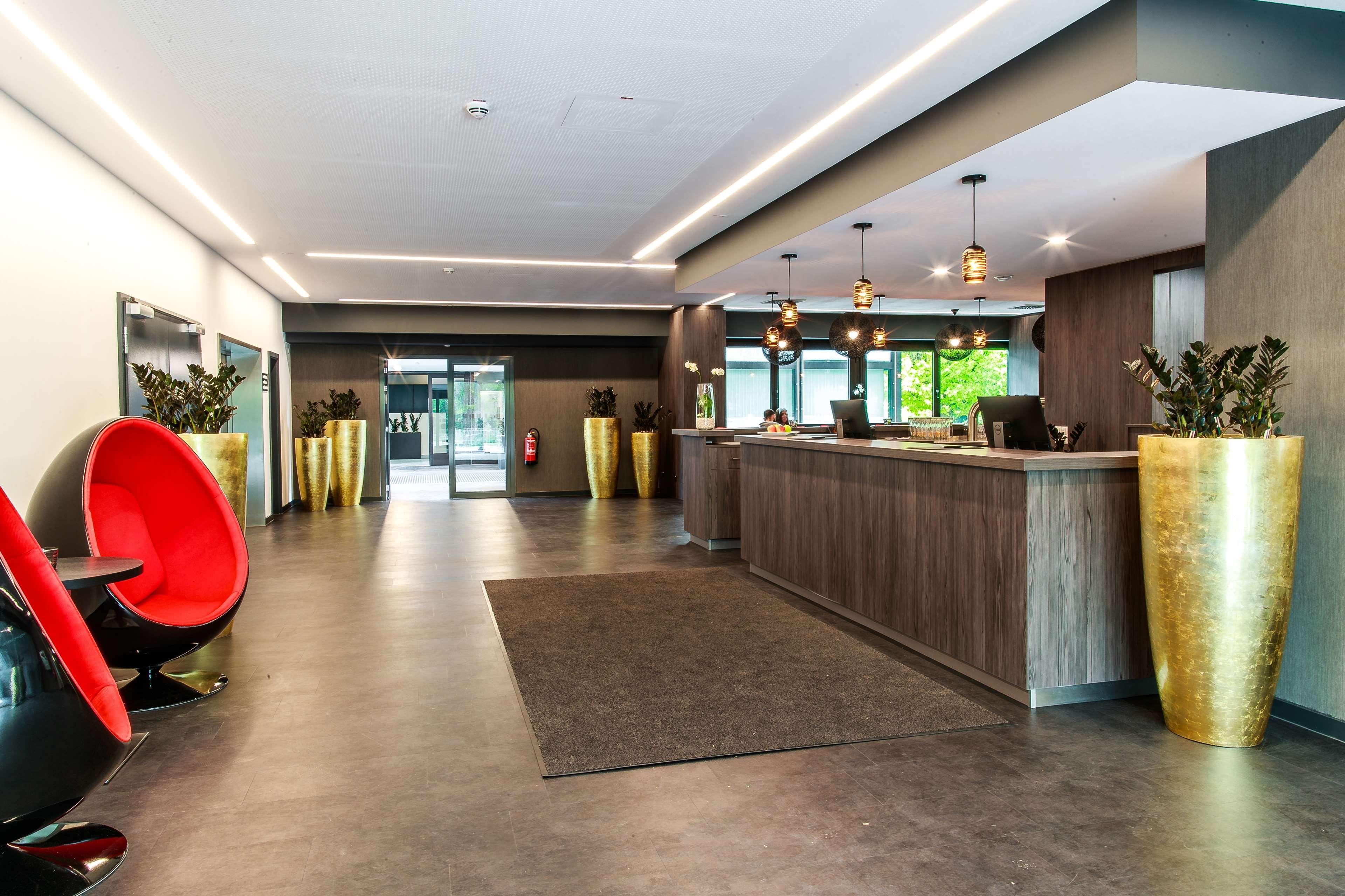 Best Western Plaza Hotel MHG Esterno foto